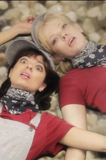 Garfunkel and Oates
