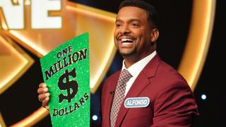 Robert Herjavec, Chris Harrison, and Alfonso Ribeiro Robert Herjavec, Chris Harrison, and Alfonso Ribeiro