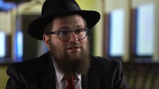 The FBI Declassified: The Swindling Seductress The FBI Declassified: The Swindling Seductress