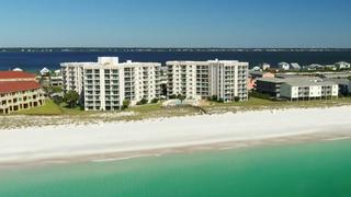 Beachfront Bargain Hunt