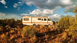 We Build a 4x4 Winnebago Off-Roaderhome