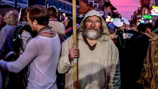 A Tale of Two Cults A Tale of Two Cults
