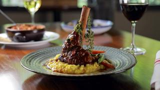 Diners, Drive-Ins and Dives