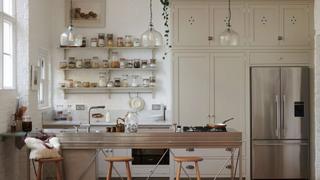 A Kitchen for Entertaining A Kitchen for Entertaining