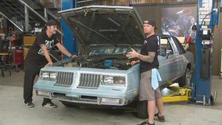 Lowrider - Three Wheel Motion