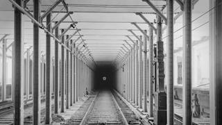 Race to the Underground Race to the Underground