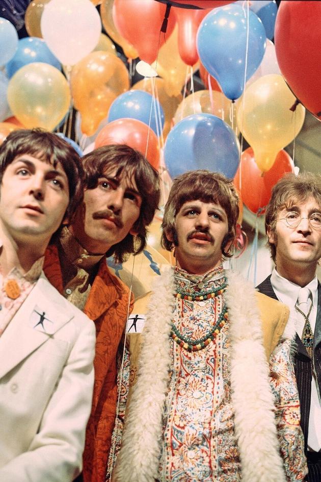 The Swinging 60's: The Beatles