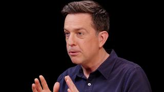 Ed Helms Needs a Mouth Medic While Eating Spicy Wings Ed Helms Needs a Mouth Medic While Eating Spicy Wings