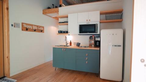 Tiny Boutique BNBs & Mini Mountain ModCabins