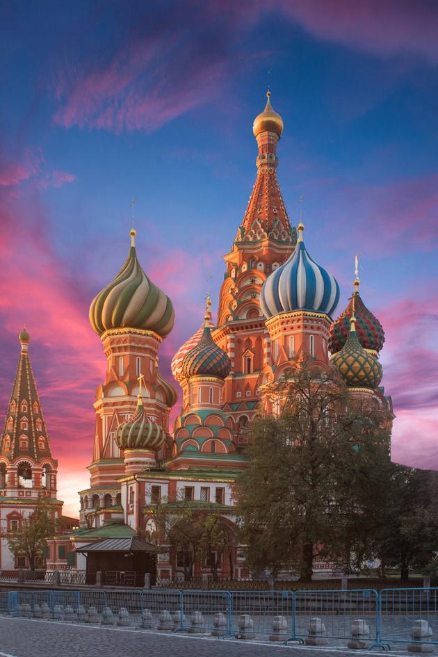 Chris & Adrianne Do Russia