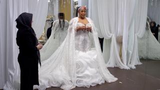 Planning or Postponing?