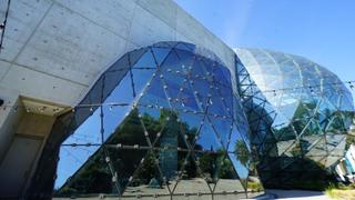 Retrofits & Airport Glitz