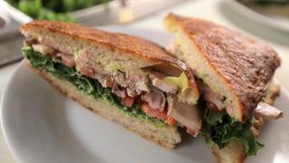 Diners, Drive-Ins and Dives