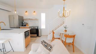 Creative Container Homes & Dockside Destinations Creative Container Homes & Dockside Destinations