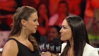 Stephanie McMahon vs. Brie Bella Stephanie McMahon vs. Brie Bella