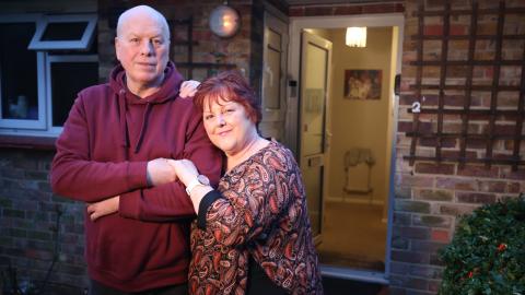 Possessive Attachment & The Girl In The Pub