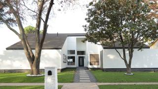 Lackluster Lakehouse Lackluster Lakehouse