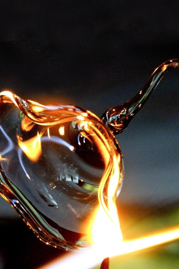 Master of Glass: The Art of Dale Chihuly