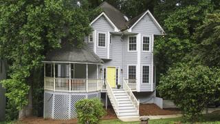 House Hunters