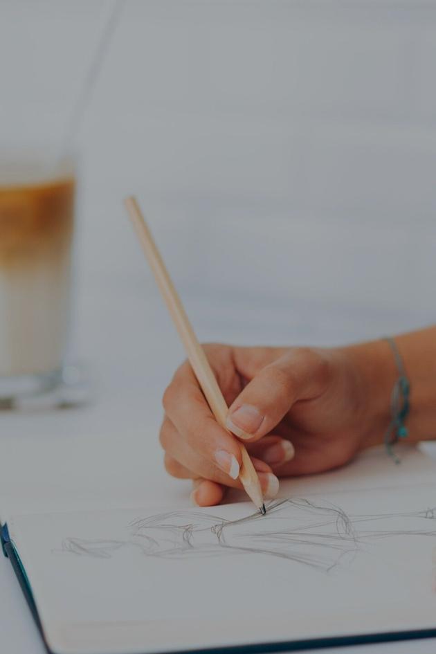 Figure Drawing: An Essential Guide