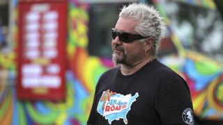 Food Trucks & Fast Cars Food Trucks & Fast Cars