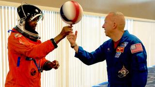 Back to the Moon Back to the Moon