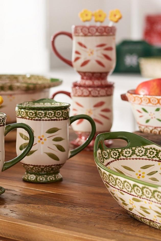 Keeping It Colorful With Temp-tations