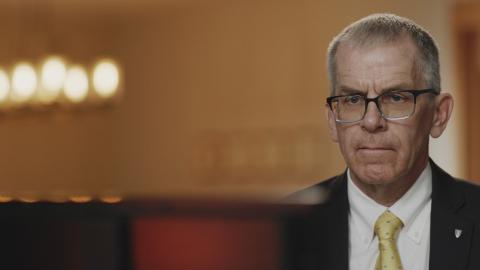 Men In Black Calls, Old Kentucky Aliens, and Mysterious Eclipse