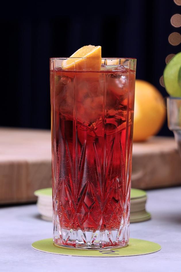 The Lineup: Cheeseburgers of the World, Food News, Corktales