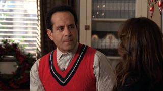 Mr. Monk and the Man Who Shot Santa