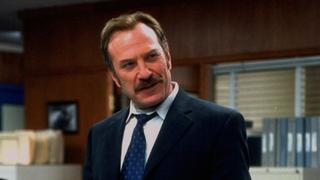 Mr. Monk and the Three Julies