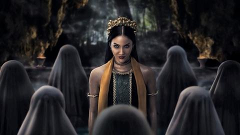 Dancing Village: The Curse Begins