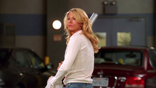 Round One to the Hot Crazy Chick Round One to the Hot Crazy Chick