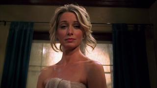 Kissing Abraham Lincoln