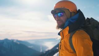 Kicking Art Kicking Art