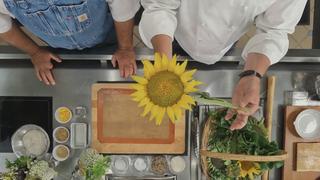 Edible Flowers With Jamie Simpson