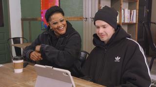 Help! I'm in a Secret Relationship!