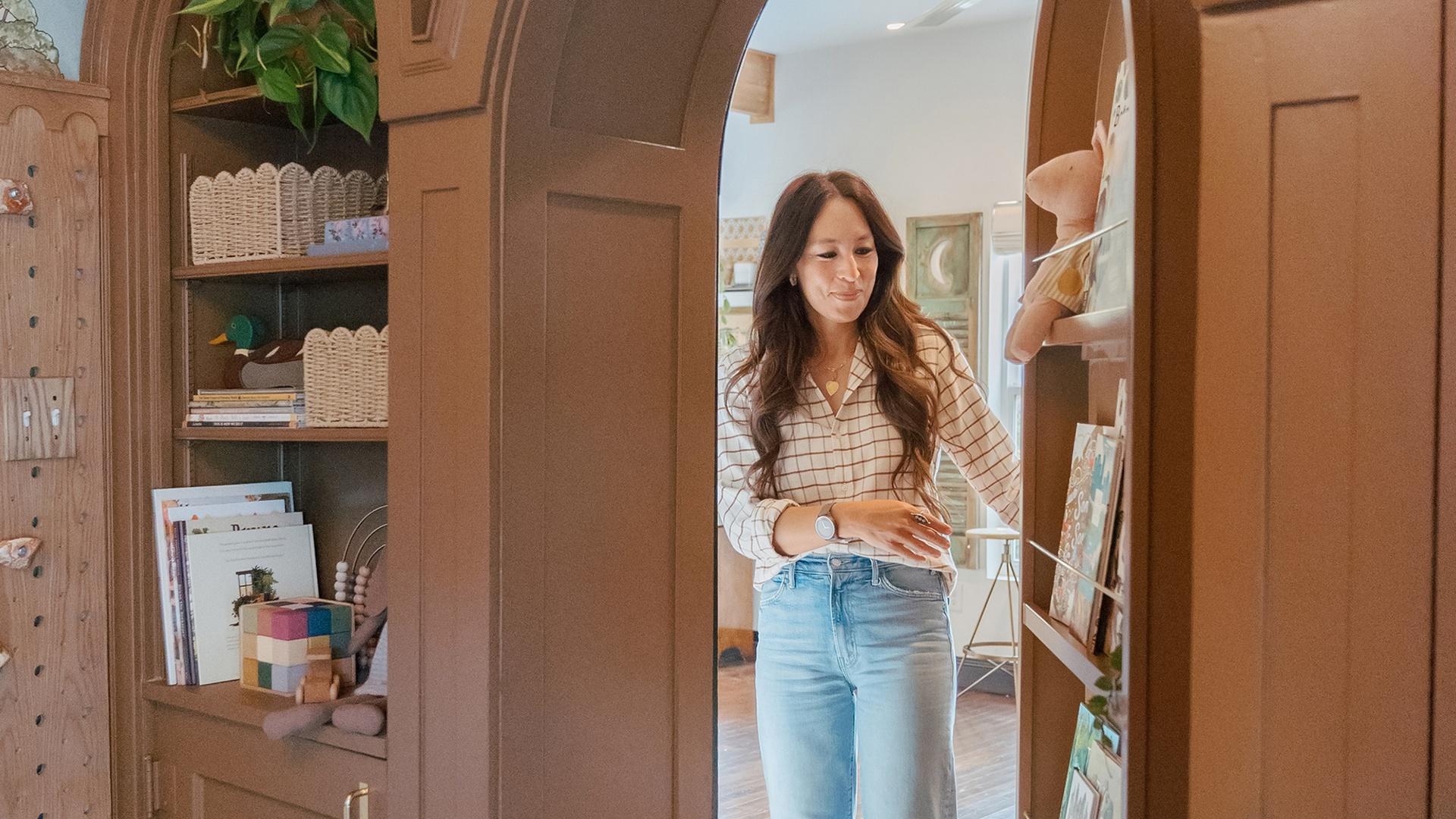 Watch Mini Reni: S1E3 - Magical and Multifunctional Playroom for Kids ...