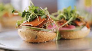 Diners, Drive-Ins and Dives