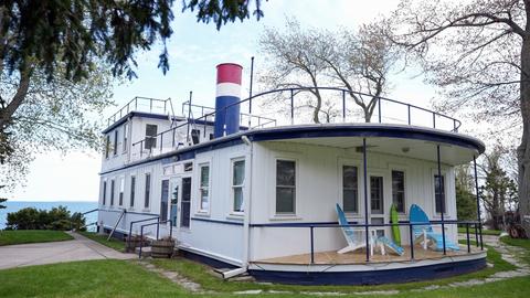 Great Lakes, Great Ugly