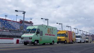 Truckin' Awesome: Darlington Dash Truckin' Awesome: Darlington Dash