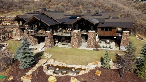 Tranquil Park City Escape