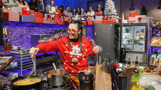 Holiday Throwdown: Christmas Eve-rywhere Holiday Throwdown: Christmas Eve-rywhere
