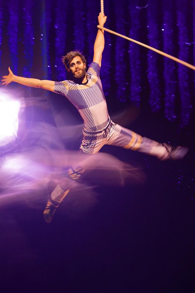 Holiday Magic Spectacle