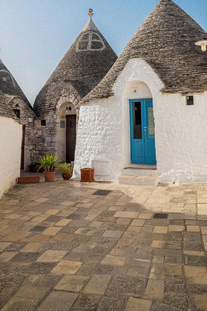 World's Bargain Dream Homes