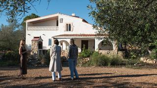 World's Bargain Dream Homes