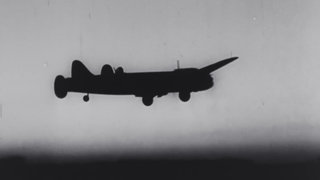 Foo Fighters: WWII Edition Foo Fighters: WWII Edition