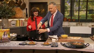 A Little Bit Extra With Valerie Bertinelli, Oliver Hudson and Taye Diggs A Little Bit Extra With Valerie Bertinelli, Oliver Hudson and Taye Diggs