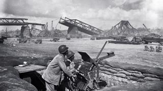 Crossing the Rhine Crossing the Rhine
