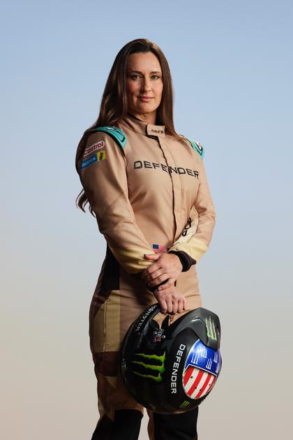 Sara Price: Chasing Dakar